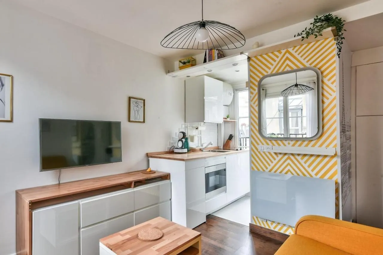 Comfortable Apartment In A Very Good Location location